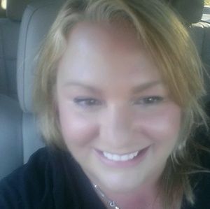 Meet your Posher, Kara